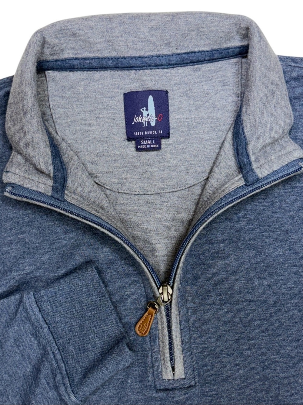 Johnnie O Sweater Men Small Blue Sully 1/4 Zip Pullover Performance Golf Stretch